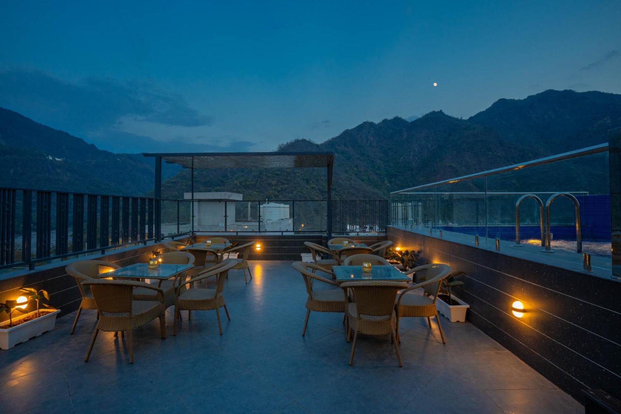 Perfectstayz Laxmi Heritage Rishikesh Bagian luar foto
