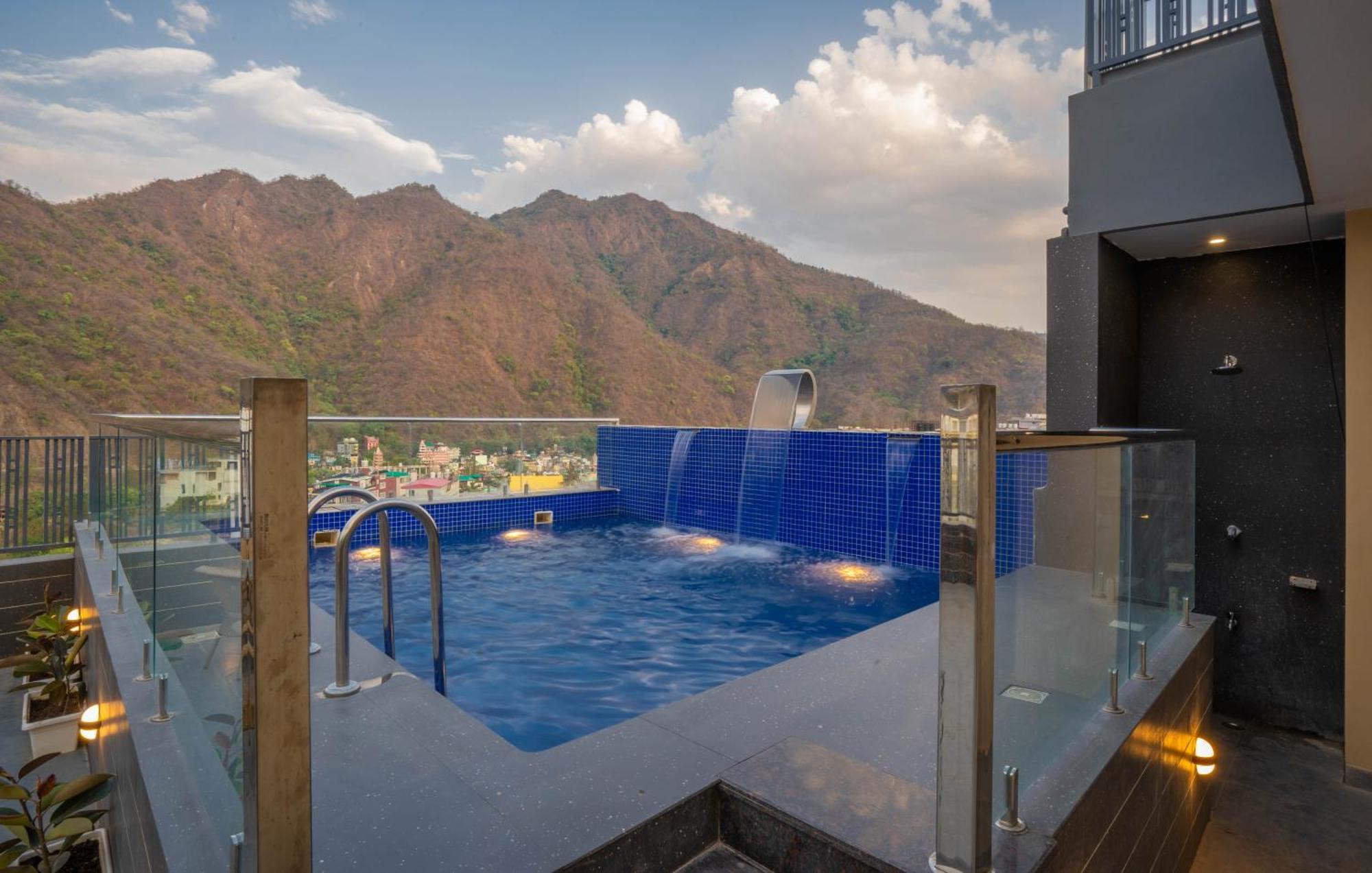 Perfectstayz Laxmi Heritage Rishikesh Bagian luar foto