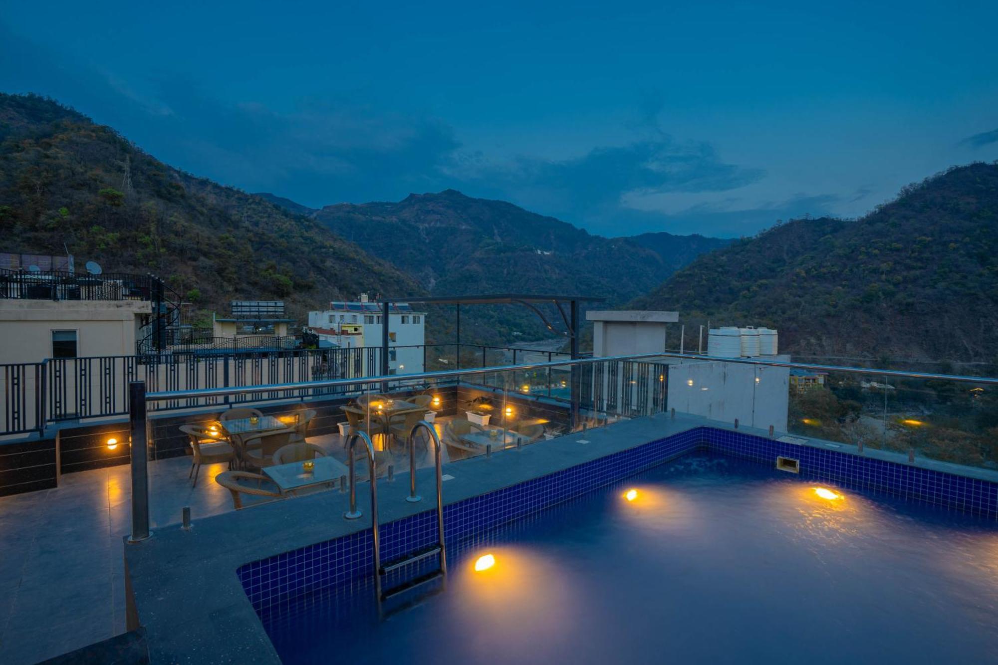 Perfectstayz Laxmi Heritage Rishikesh Bagian luar foto
